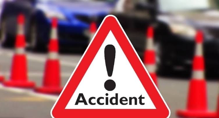 CAR DRIVER FLEES AFTER CRASHING INTO SCOOTER IN PARRA, TWO SERIOUSLY INJURED