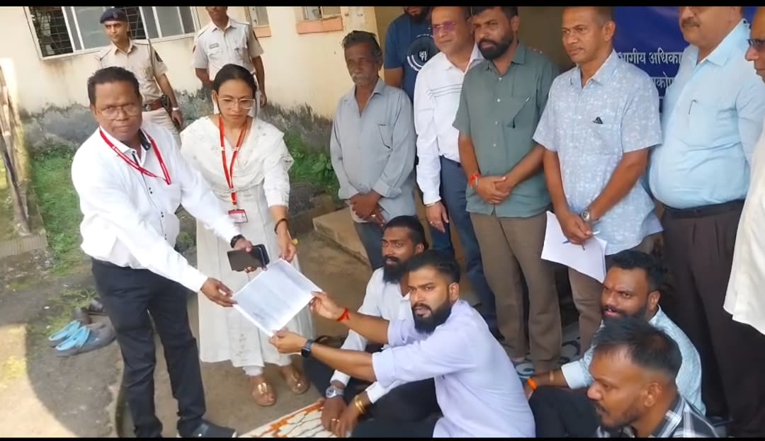 Shubham Komarpant Ends Canacona Dharna After Government Sanctions Funds for CHC Lift Repairs