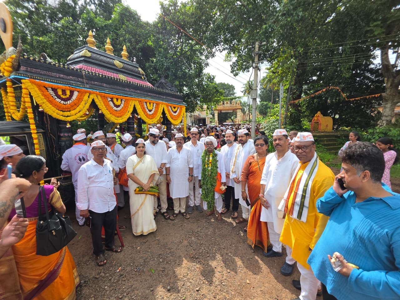 GPCC President Girish Chodankar Joins Mulgao Varkari Sanstha, Seeks Lord Vitthal’s Blessings for Peace, Prosperity and Harmony
